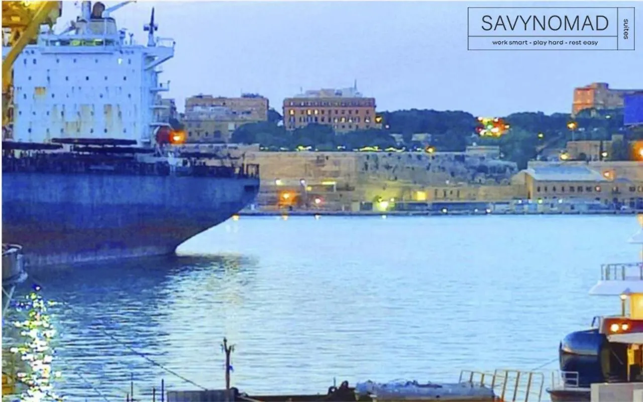 Cabin 4 Savynomad Harbour Residences Wow Views Cospicua