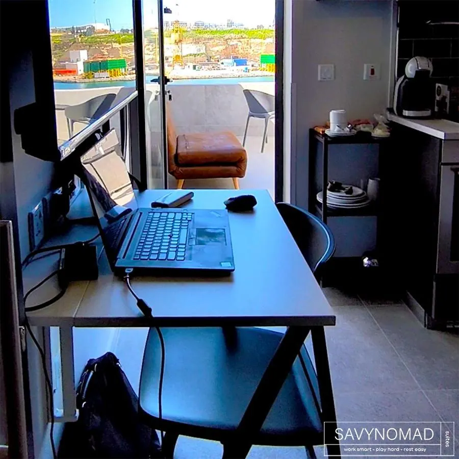 Apartment Cabin 4 Savynomad Harbour Residences Wow Views Cospicua